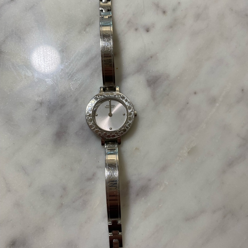 Coach Watch - Picture 4 of 4